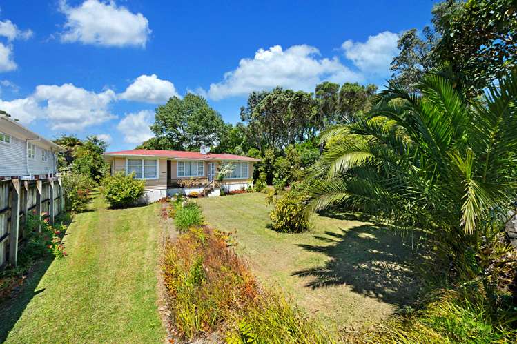 166 Whitney Street Blockhouse Bay_16