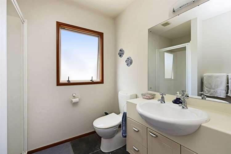 6 Saint Hill Rise Havelock North_10