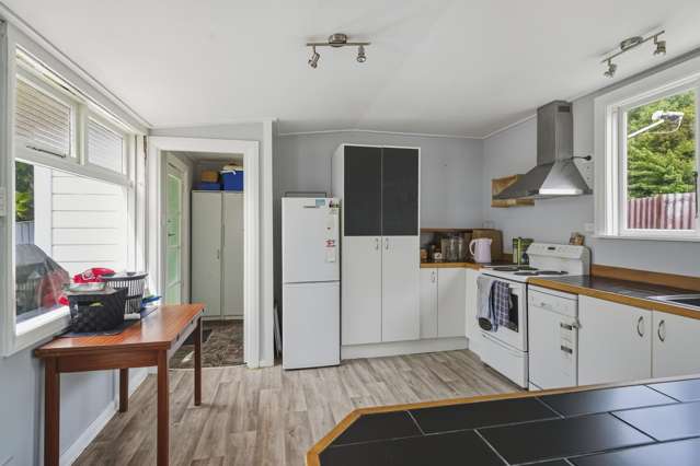 39 Carr Street North East Valley_4