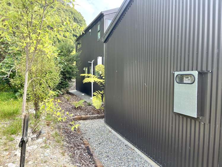 4 Horncastle Crescent Little Wanganui_4