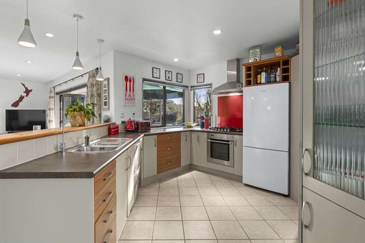 25 Acornia Close Ohauiti_12