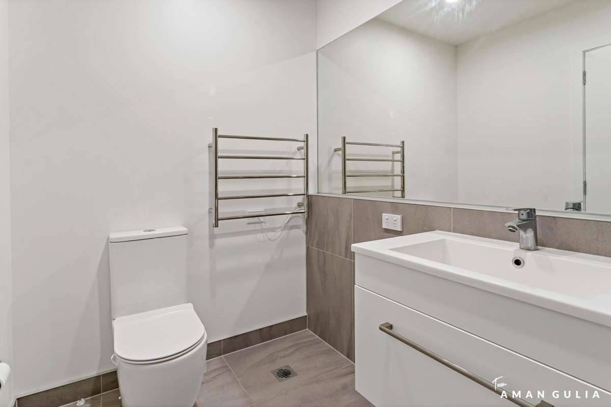 15 Helen Jenepher Lane_2