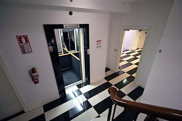 8d/182 Federal Street Auckland Central_3