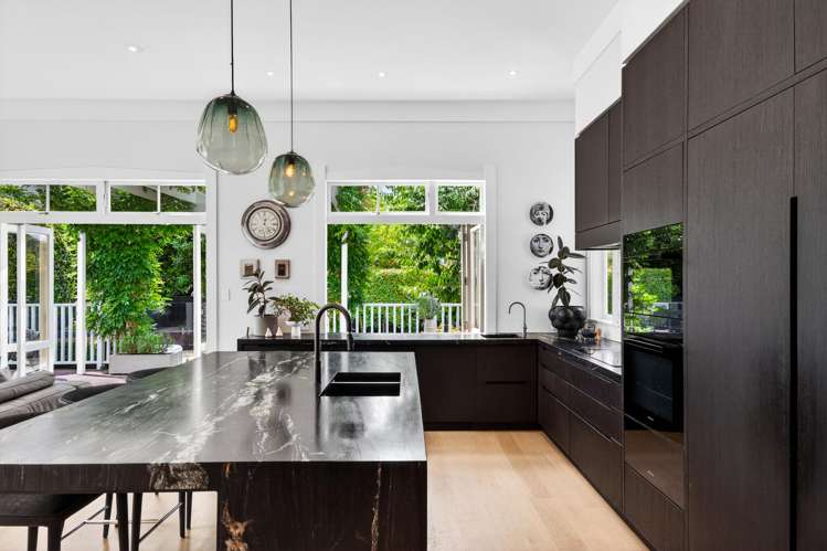 60 Maungakiekie Avenue Greenlane_11