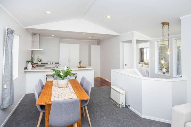 196 Dinsdale Road Dinsdale_5