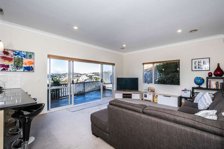 13 Moston Grove Churton Park_8