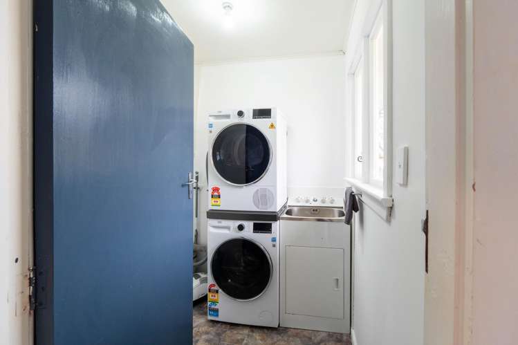 53 Conway Crescent Glengarry_16