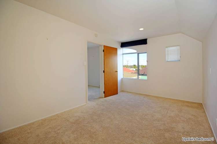 2/24 Shakespeare Road Milford_11