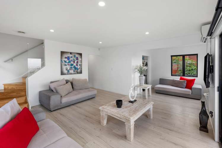 135 Sunset Road Totara Vale_5
