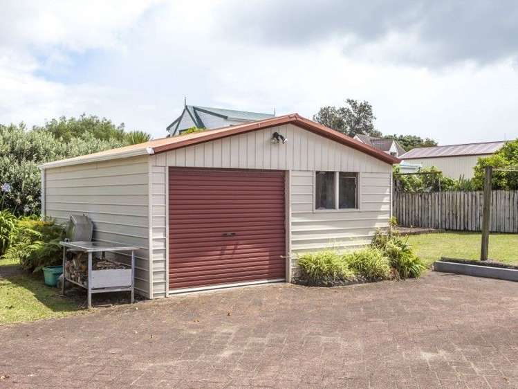 26 Hornsea Road Tairua_10