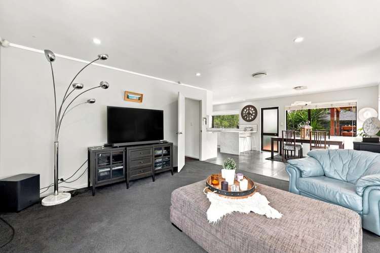 56 Ferry Road Arkles Bay_12