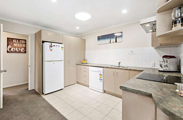 174 Keri Vista Rise Papakura_4