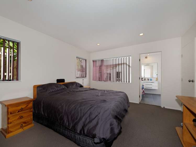 32a Pokapu Street Titirangi_5
