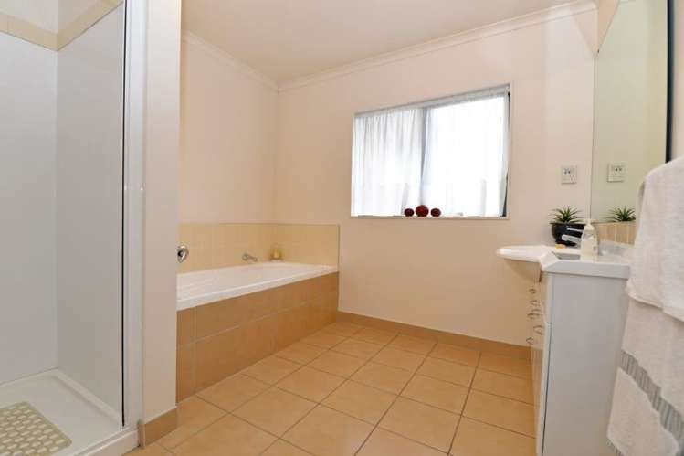 6 Solan Drive Waimauku_15