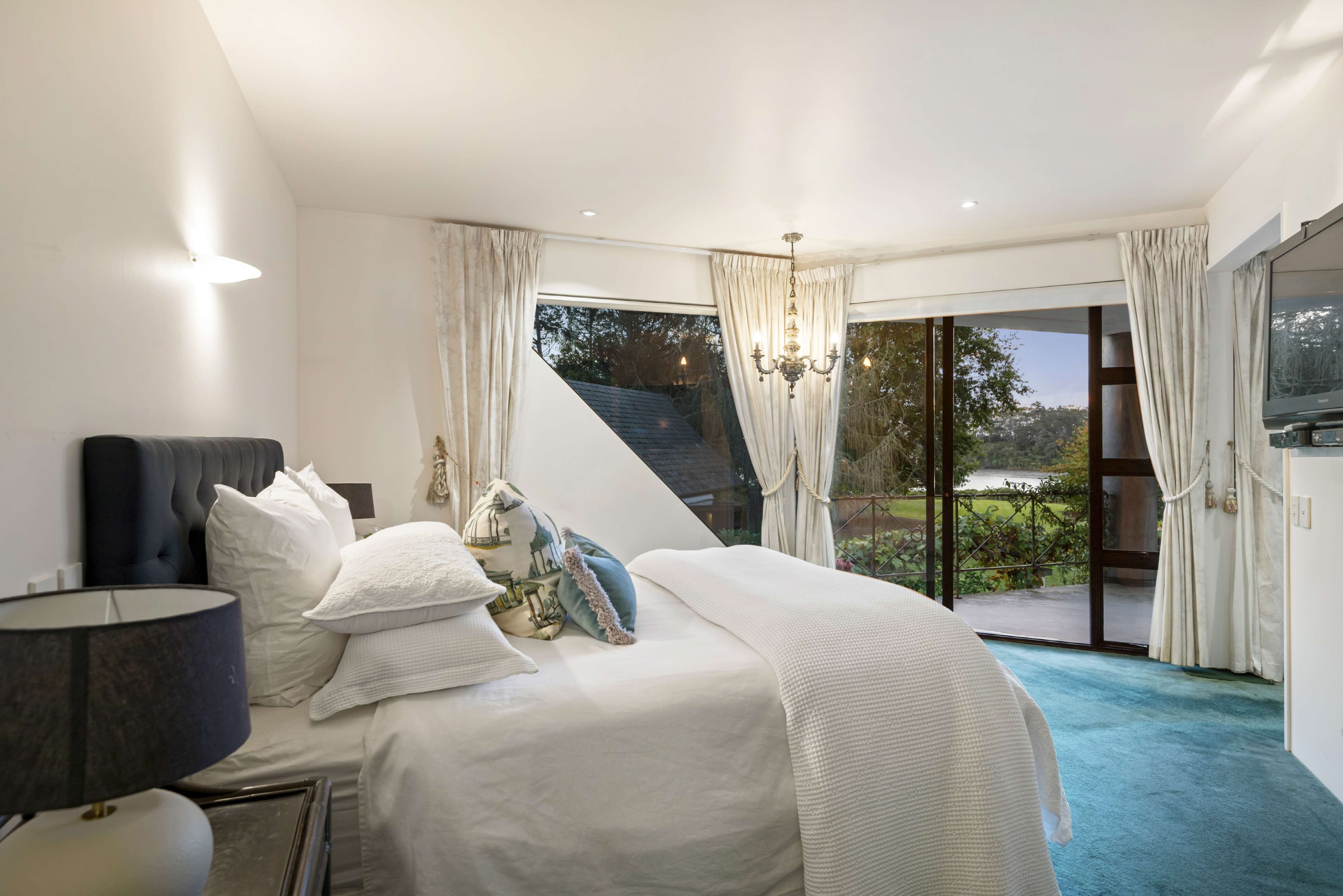 37 Island View Road Karaka Franklin Rural Property For Sale One