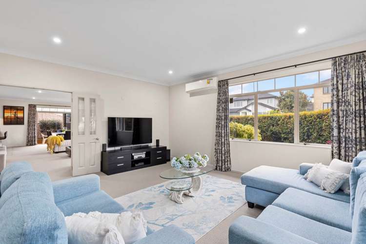 27 Amaretto Avenue Flat Bush_14