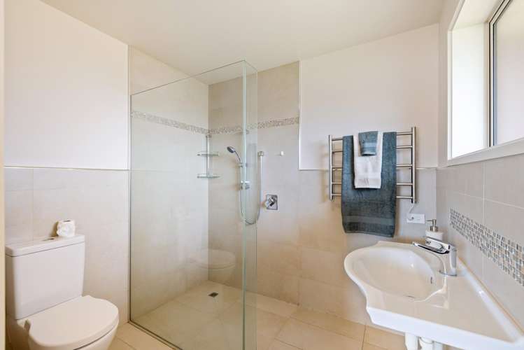 2 Haydon Place Amberley_9