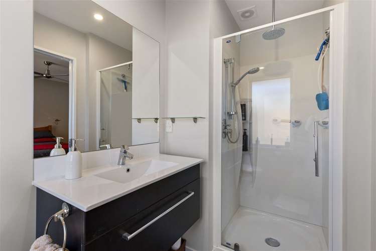 10 Saint Adela Place Woolston_7