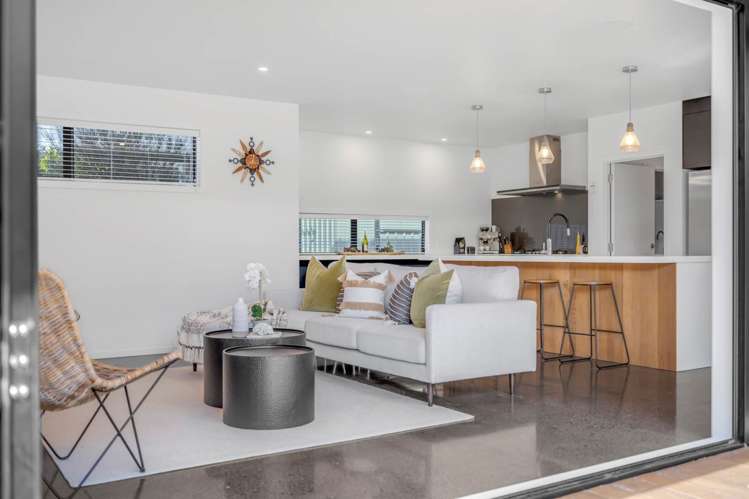 109 Liberty Crescent Beachlands_31