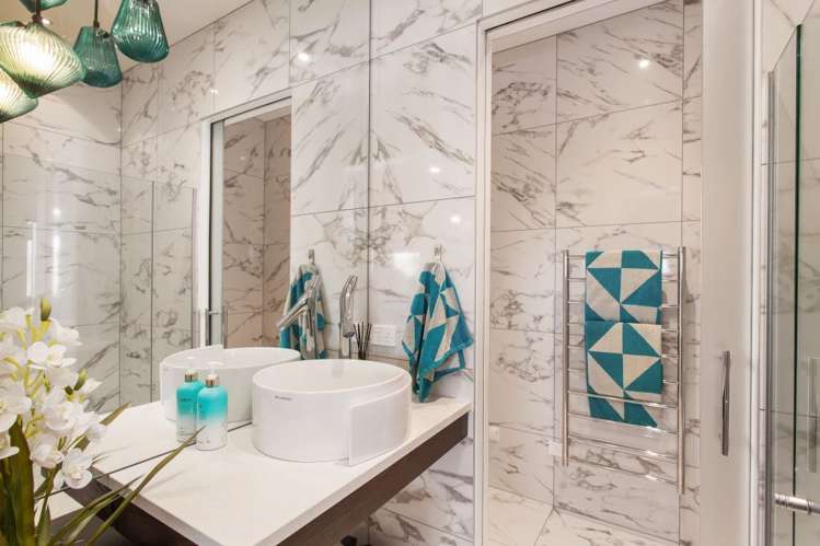 15 Longridge Drive Mount Pleasant_10