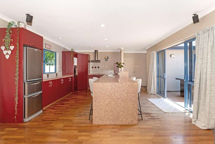 116 Potae Avenue Lytton West_20