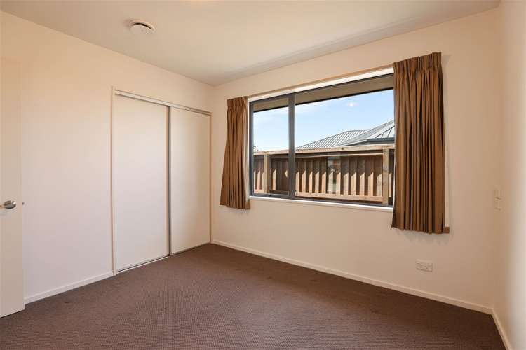 8 Parkdale Close Allenton_9