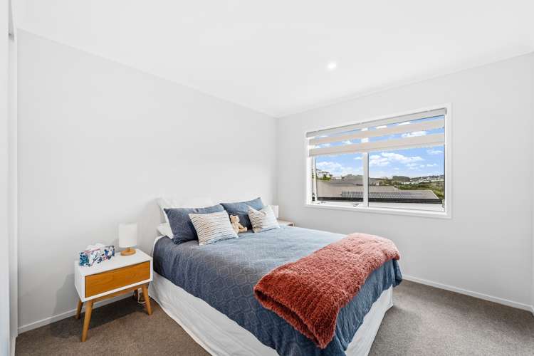 92 Arran Point Parade Orewa_13