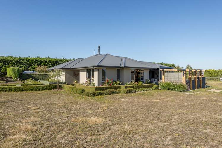 6 Mulholland Drive Darfield_18