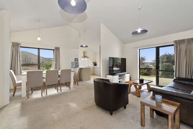 11 Highbury Place Nawton_2