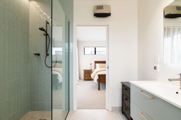 61 Heathfield Drive Mosgiel_20