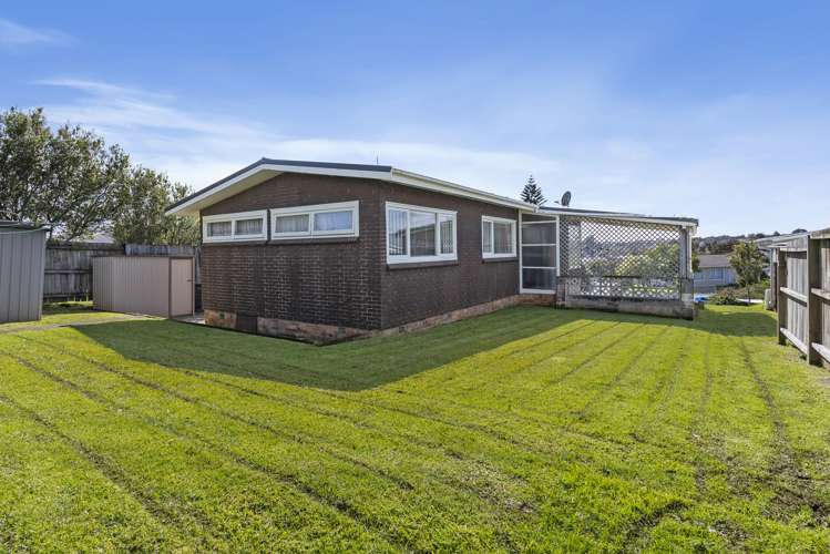 12 Caronia Crescent Lynfield_11