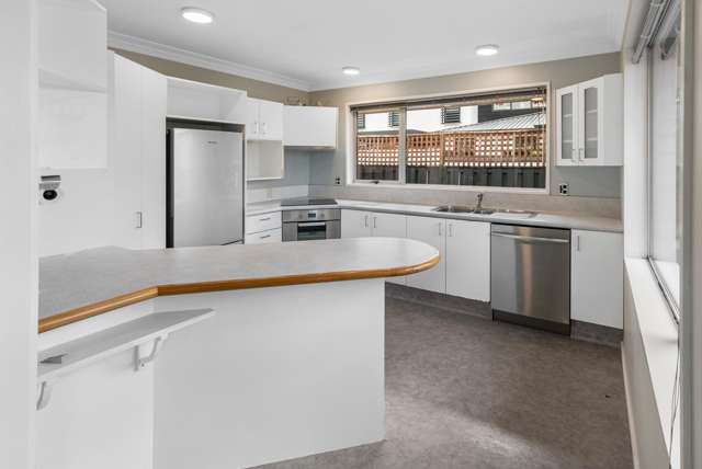 63 Mansfield Avenue St Albans_3