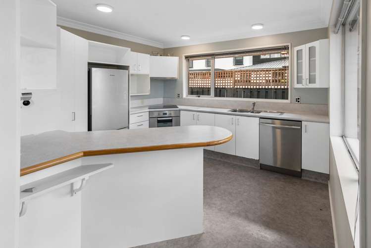 63 Mansfield Avenue St Albans_3