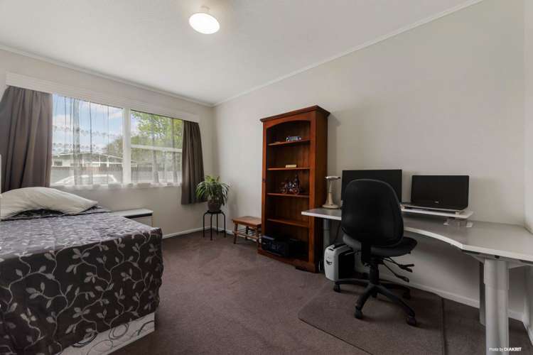 38 Hatherlow Street Glenfield_8