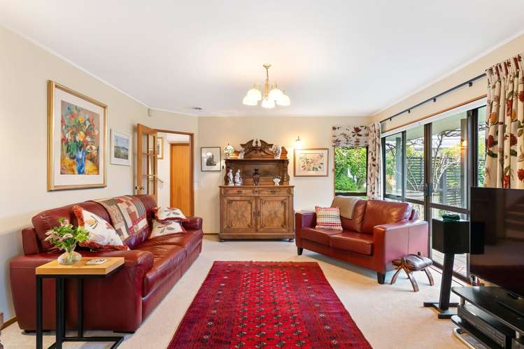 5 Henderson Street Karori_11