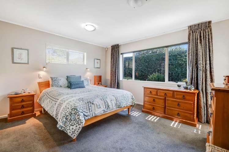 24 Suncrest Drive West Harbour_12