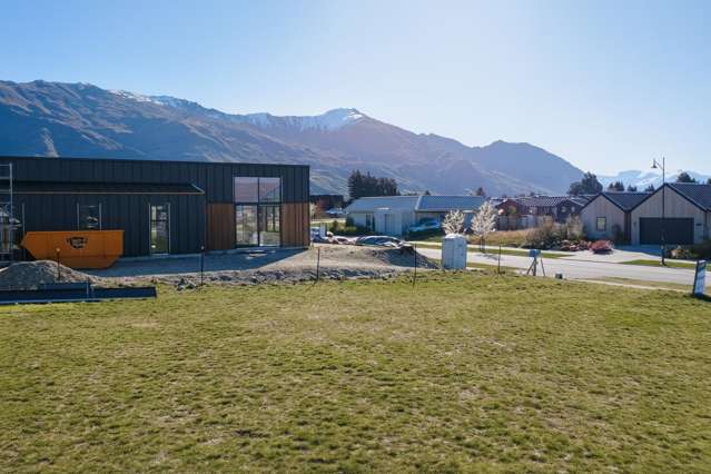 10 Doug Ledgerwood Drive Wanaka_2