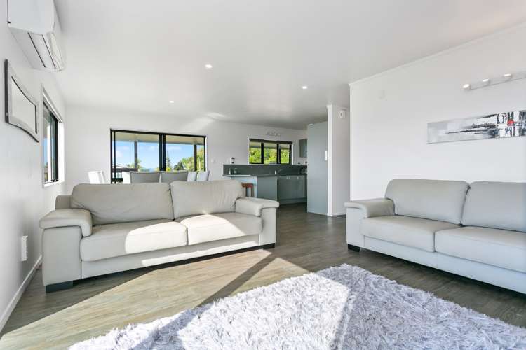 157 Pouewe Street Kawhia_18