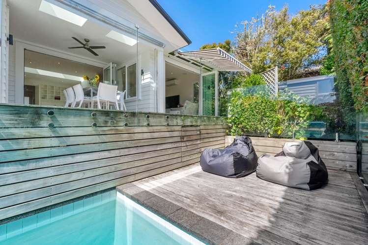 9 Penzance Road Mairangi Bay_12