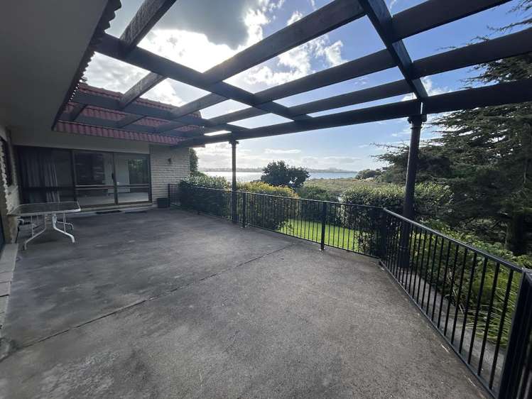 124 Bramley Drive Farm Cove_16