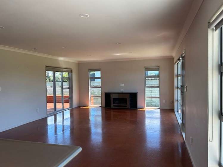 12 Tohora Crescent 1738_7