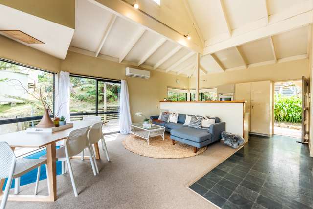 3 Queens Drive Oneroa_4