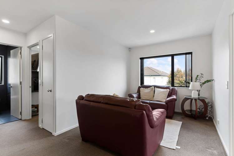 89 Baverstock Road Flat Bush_16