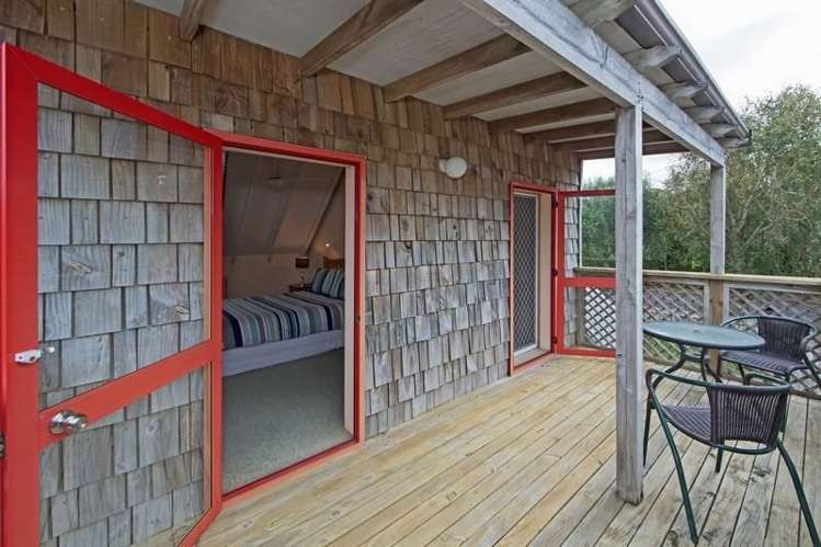 3 Hartley Avenue Onetangi_12