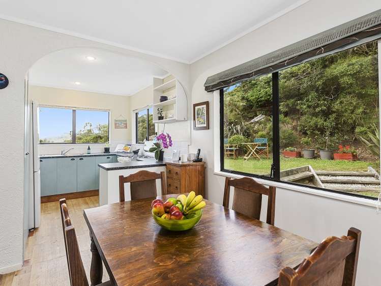 72 Omapere Street Whitby_3