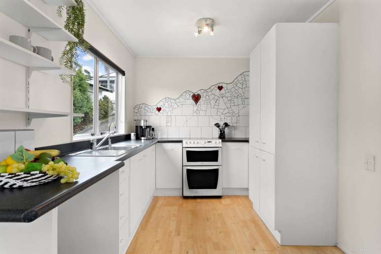 2/21 Alexander Avenue Torbay_4