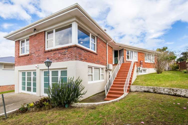 37 Tahi Terrace Glen Eden_2