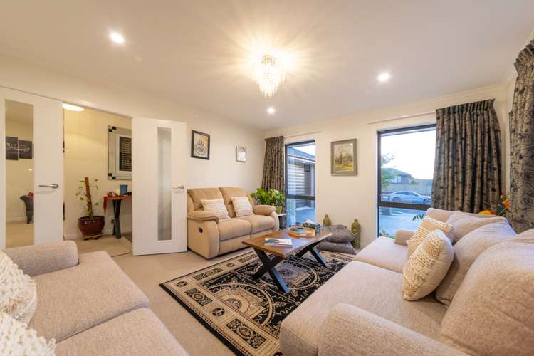 199 Pacific Drive Fitzherbert_9