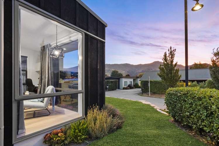 8 Kapuka Lane Wanaka_14