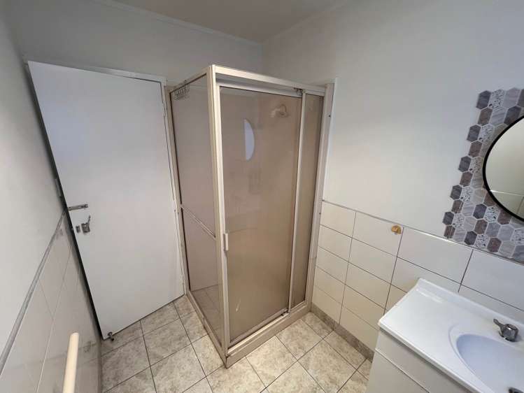 1/26 Arawa Street New Lynn_6
